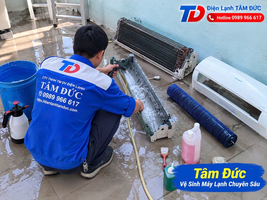 Tâm Đức vệ sinh máy lạnh chuyên sâu