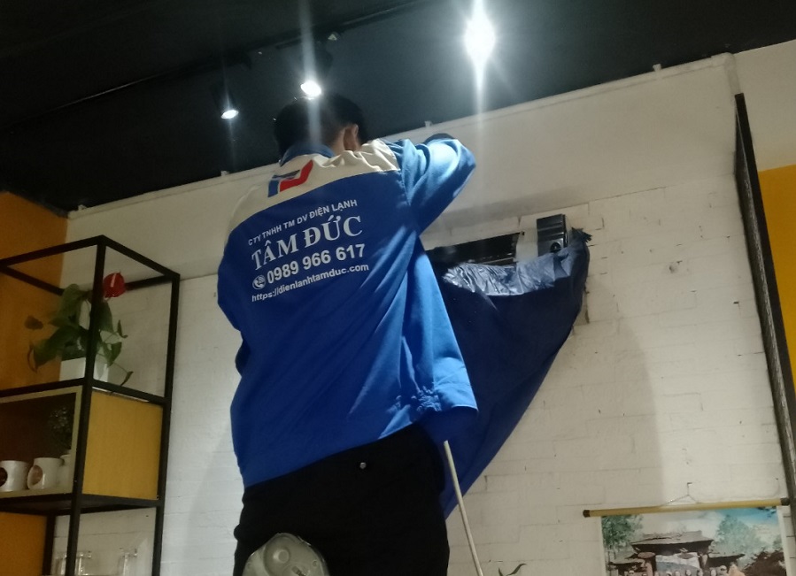 bao-tri-ve-sinh-may-lanh