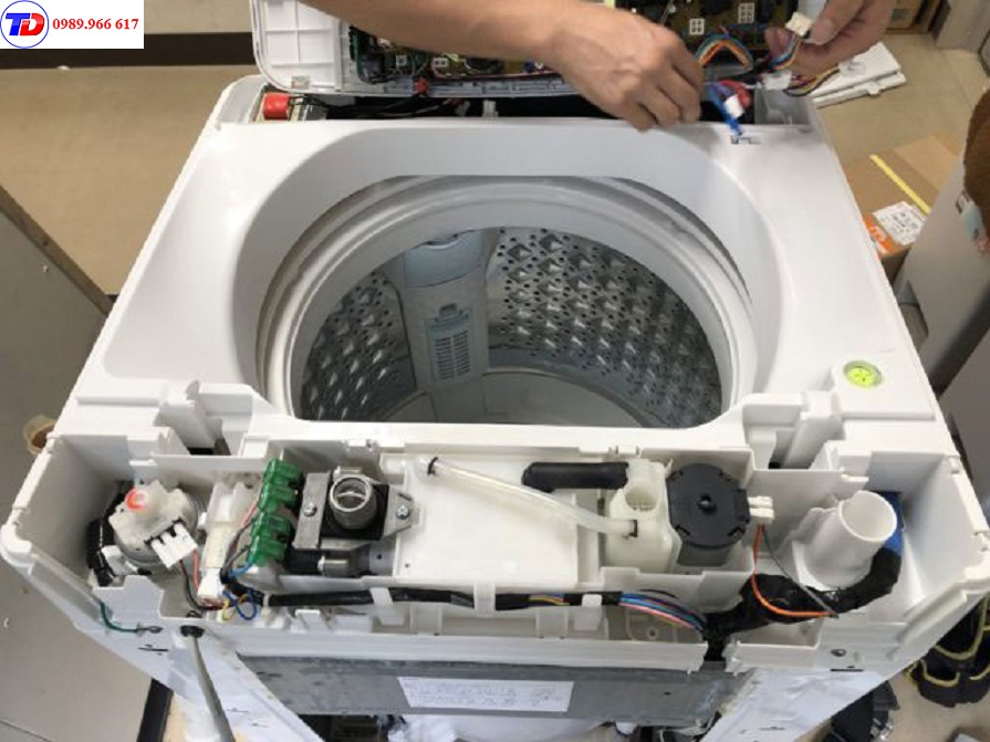 sua-may-giat-tai-phuong-thong-tay-hoi-uy-tin