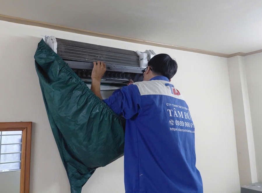 ve-sinh-may-lanh-tphcm-uy-tin