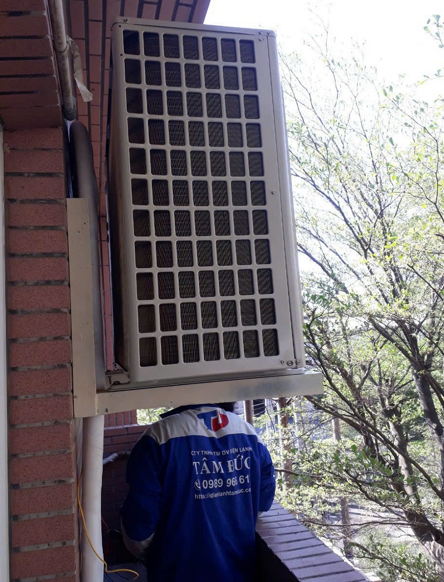 vi-tri-lap-cuc-nong-may-lanh-hieu-qua-nhat