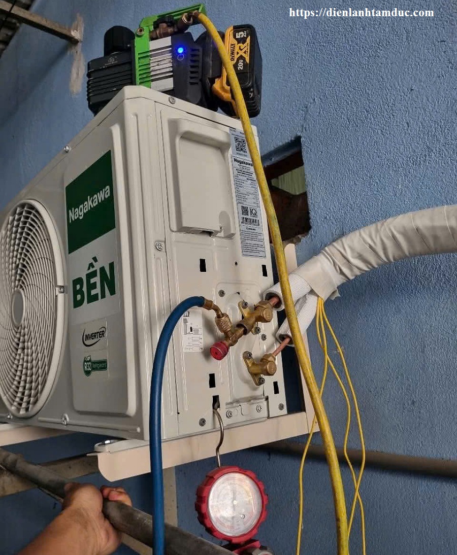 xu-ly-may-lanh-bi-xi-dan