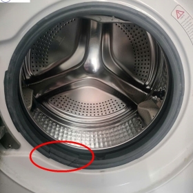Gioăng Cao Su Máy Giặt Cửa Trước Bị Rách: Lý Do & Cách Sửa