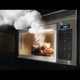 Những Điều Cấm Kỵ Khi Sử Dụng Lò Vi Sóng: Bạn Nên Biết