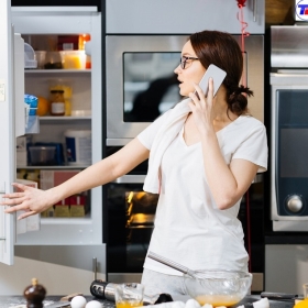 Tủ Lạnh Kêu Lạch Cạch, Rè Rè: Nguyên Nhân Và Giải Pháp Tủ Lạnh Kêu Lạch Cạch, Rè Rè: Nguyên Nhân Và Giải Pháp