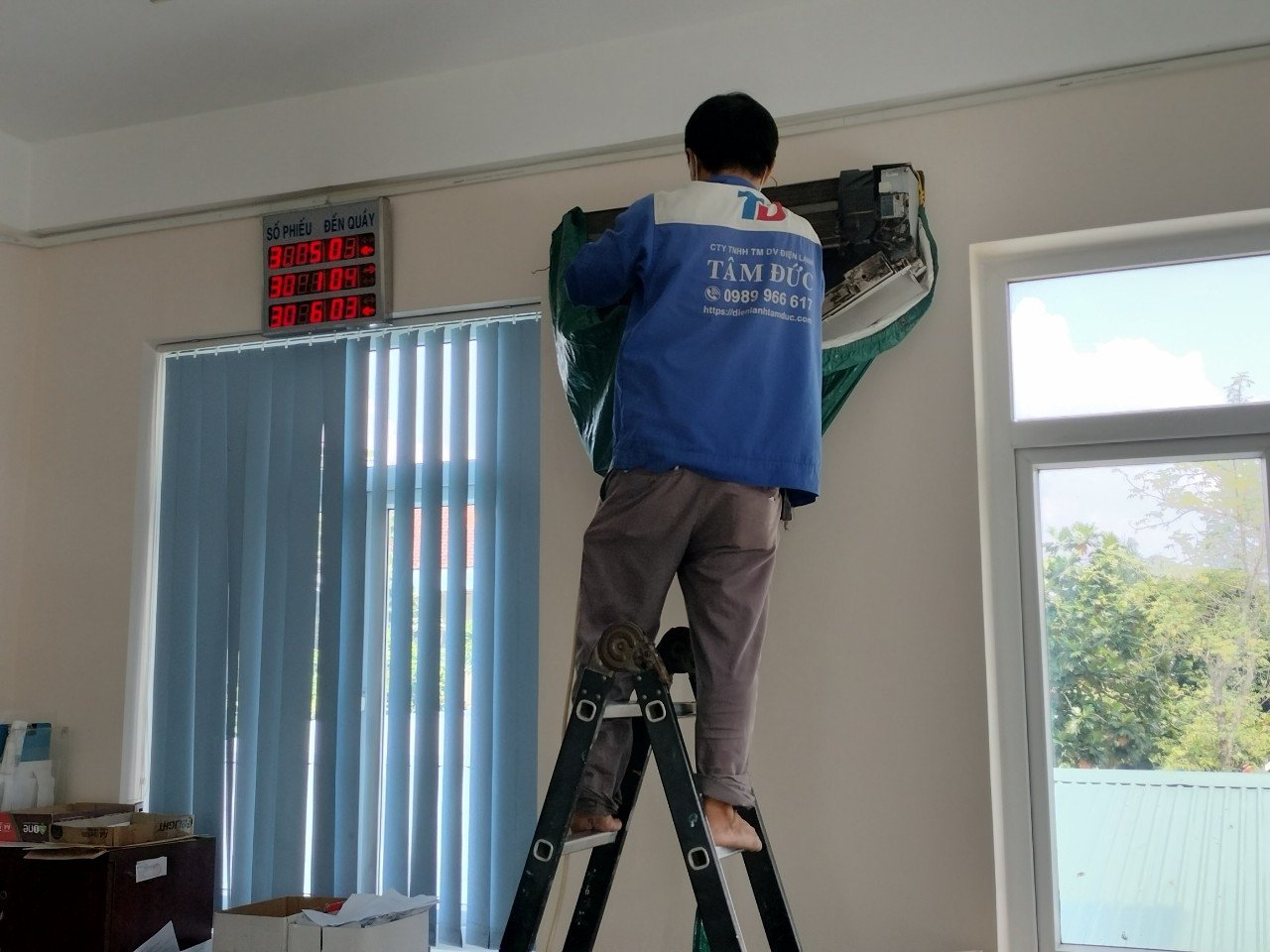 Vệ sinh máy lạnh tại Phường Tân Thới Nhất Quận 12