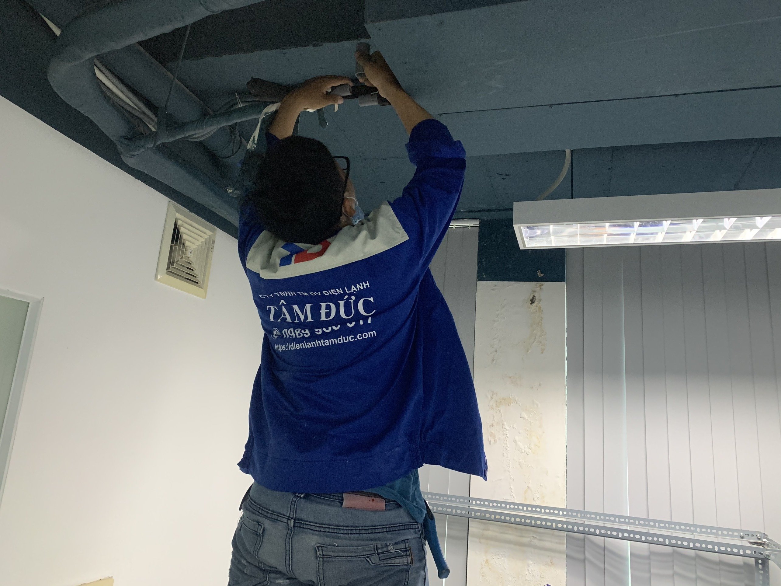 Bảo Trì Vệ Sinh Máy Lạnh Phường Trưng Mỹ Tây TPHCM