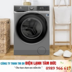 Máy Giặt Electrolux Không Mở Được Cửa: Lý Do & Giải Pháp